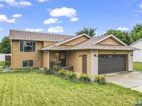 505 E Jesse Ct, Tea, SD 57064