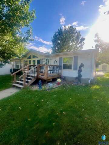 103 N Cheers Pl, Sioux Falls, SD 57107