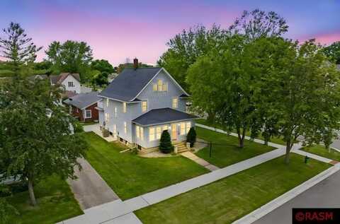 306 E 3rd Street, Blue Earth, MN 56013