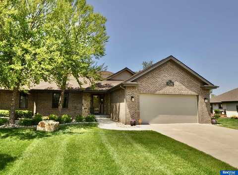 7135 S 94th Court, Lincoln, NE 68526