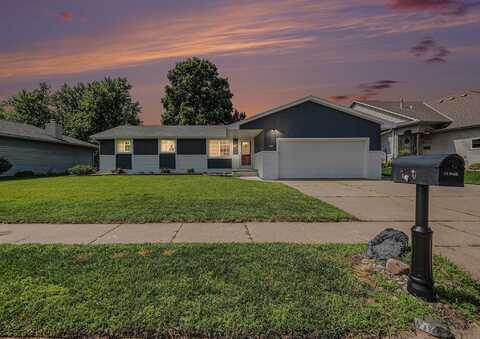 1409 Nelson Lane, Fremont, NE 68025