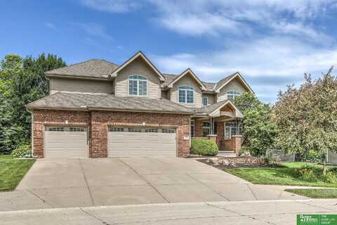 1012 S 197th Circle, Omaha, NE 68022