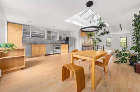 474 Sackett Street, Brooklyn, NY 11231