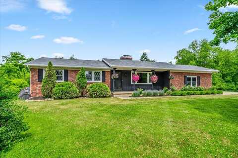 1915 11 Mile Road NW, Sparta, MI 49345