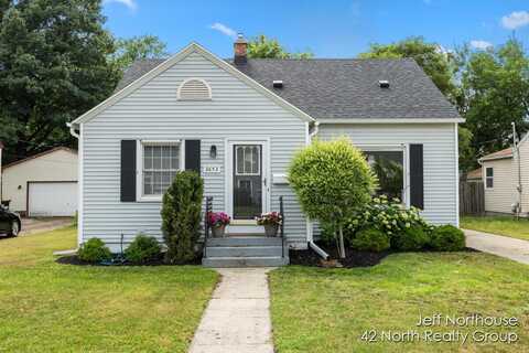 3653 Francis Avenue SE, Wyoming, MI 49548