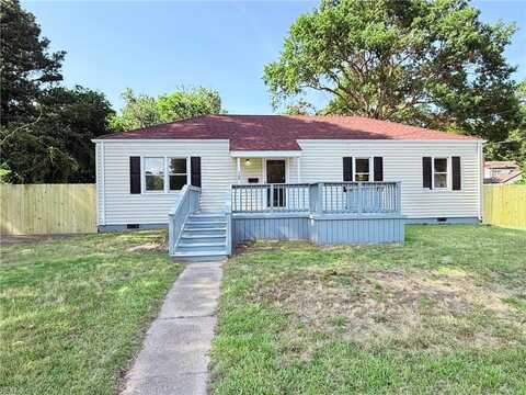 200 W Ocean Avenue, Norfolk, VA 23503