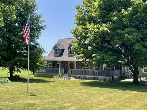 672 66th Street, South Haven, MI 49090