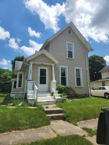 1003 Williams, Jackson, MI 49201