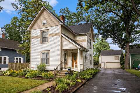 14 Grove Street, Galesburg, MI 49053