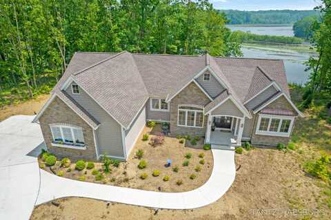 1663 Fairview Drive, Allegan, MI 49010
