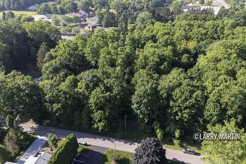 387 Fremont Street, Douglas, MI 49406