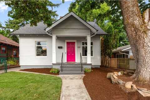 320 NE 75TH AVE, Portland, OR 97213