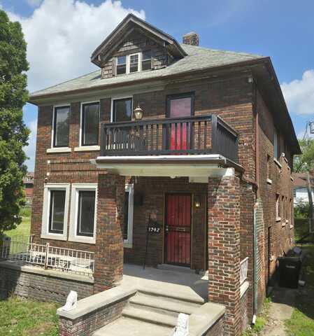 3742 W Grand Street, Detroit, MI 48238