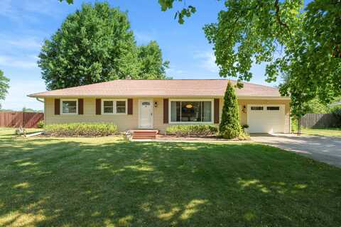 207 Larkspur Avenue, Portage, MI 49002