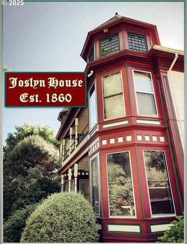 706 W STEUBEN, Bingen, WA 98605