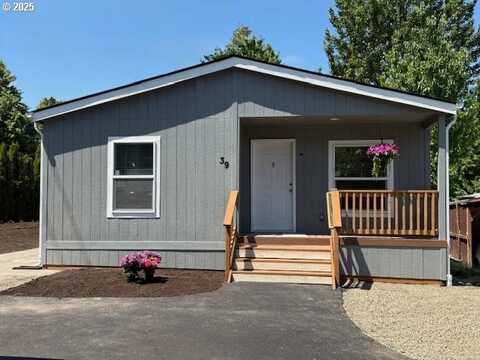 5885 NE Jacobson ST, Hillsboro, OR 97124