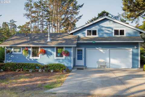 5825 ROMA AVE, Cloverdale, OR 97112
