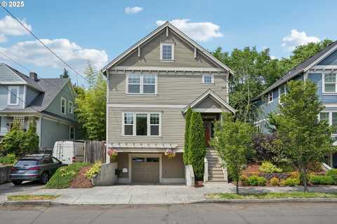 665 NE SKIDMORE ST, Portland, OR 97211