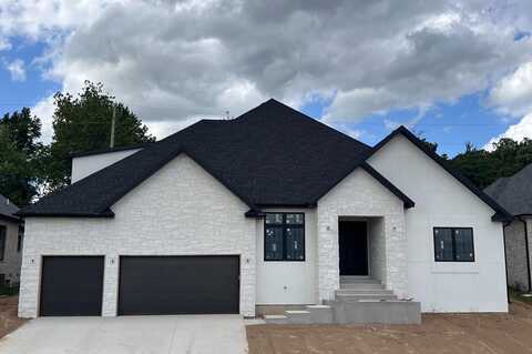 3927 E Woodhue Street, Springfield, MO 65802