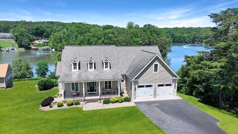414 Augusta WAY, Wirtz, VA 24184