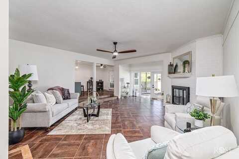 2512 Lindenwood Dr, San Angelo, TX 76904