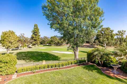 1910 Vineyard Avenue, Vista, CA 92081