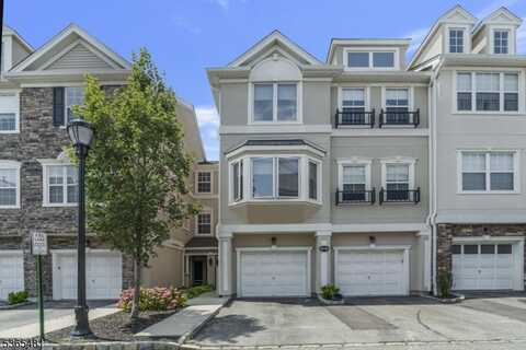 84 George Russell Way, Clifton, NJ 07013