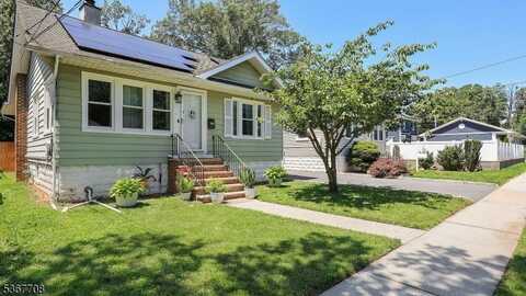 114 Oakley St, Roselle, NJ 07203