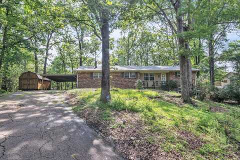 303 Dogwood Blvd, Columbus, MS 39705