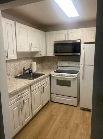 90 Mansfield C, Boca Raton, FL 33434