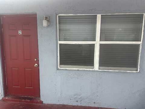 555 W 6th Street, Riviera Beach, FL 33404