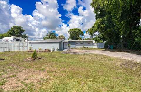 104 Beach Avenue, Port Saint Lucie, FL 34952