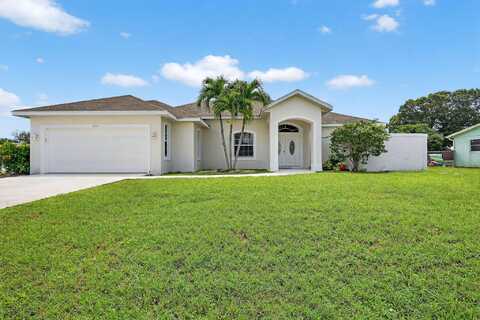 379 NW La Playa Street, Port Saint Lucie, FL 34983