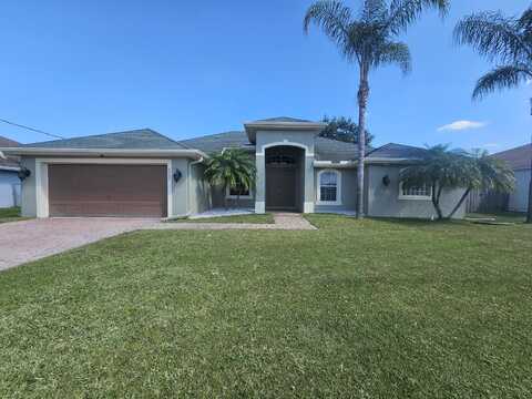 5721 NW Alcazar Terrace, Port Saint Lucie, FL 34986