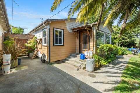 36 Rosemary Street, Ferndale, CA 95536