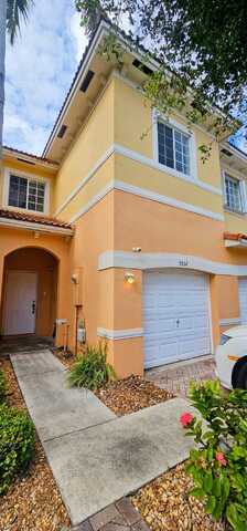 5032 SE Mariner Garden Cir, Stuart, FL 34997