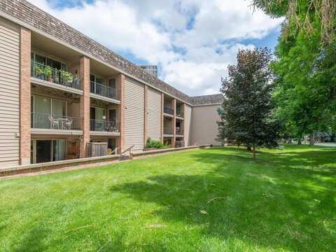 6423 Colony Way, Edina, MN 55435