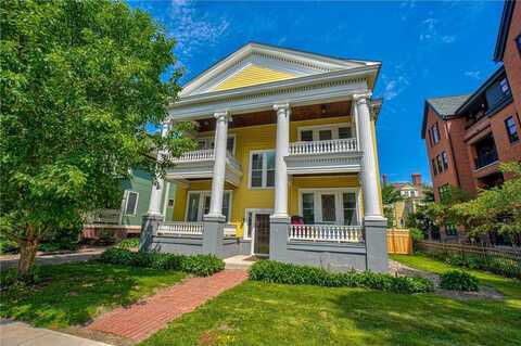 102 Western Avenue N, Saint Paul, MN 55102