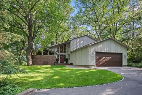 9383 71st Street N, Granada, MN 55082