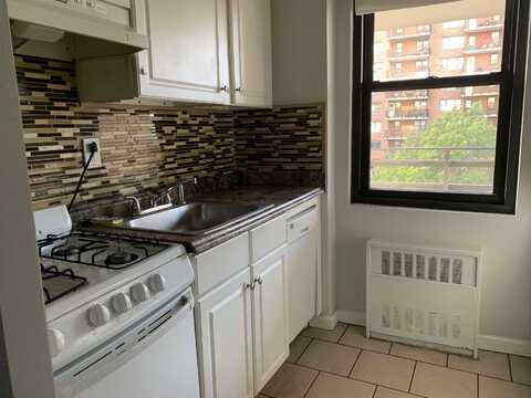 201 ST PAULS AVE, JC, Journal Square, NJ 07306