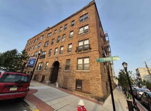 1200 CENTRAL AVE, Union City, NJ 07087
