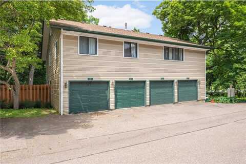 2783 Upland Court, Plymouth, MN 55447