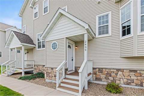 2439 Foxglove Circle, Hudson, WI 54016