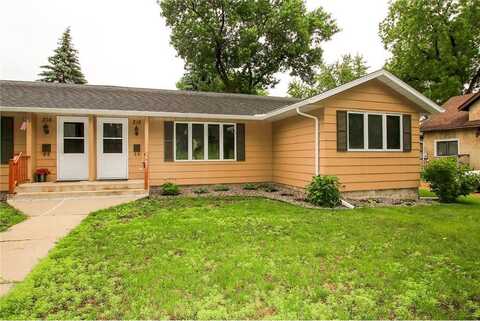 218 4th Avenue SW, Hutchinson, MN 55350