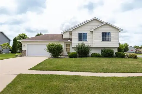 804 Johns Lane SE, Stewartville, MN 55976