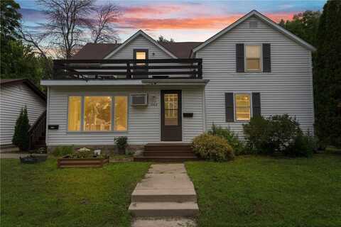 202 N Maple Street, Chaska, MN 55318