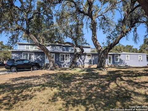 1201 Oblate, Canyon Lake, TX 78133