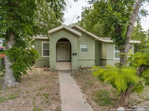 122 adrian, San Antonio, TX 78213
