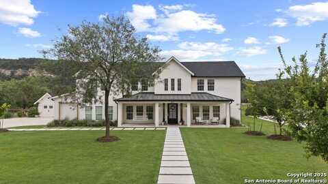 807 Wade, New Braunfels, TX 78132