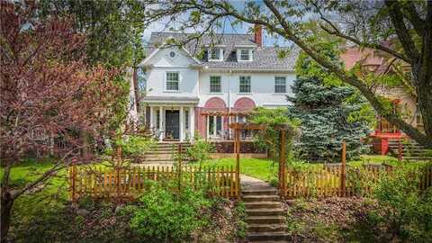 5707 Paseo Boulevard, Kansas City, MO 64110